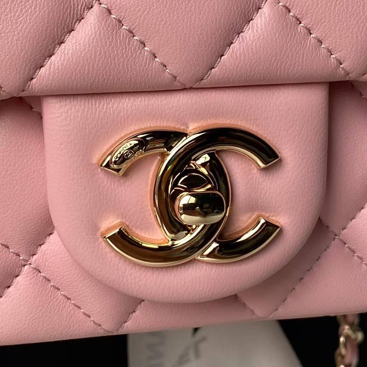 Light gold Chanel 💦26C, exquisite double C clasp, CF series