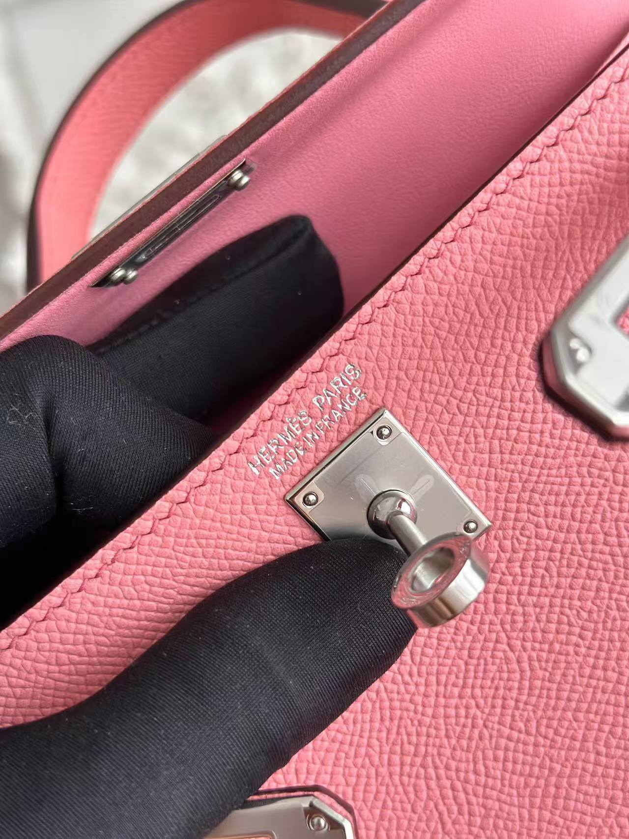 ✨Kelly 2nd Generation Mini Color: Milkshake Pink