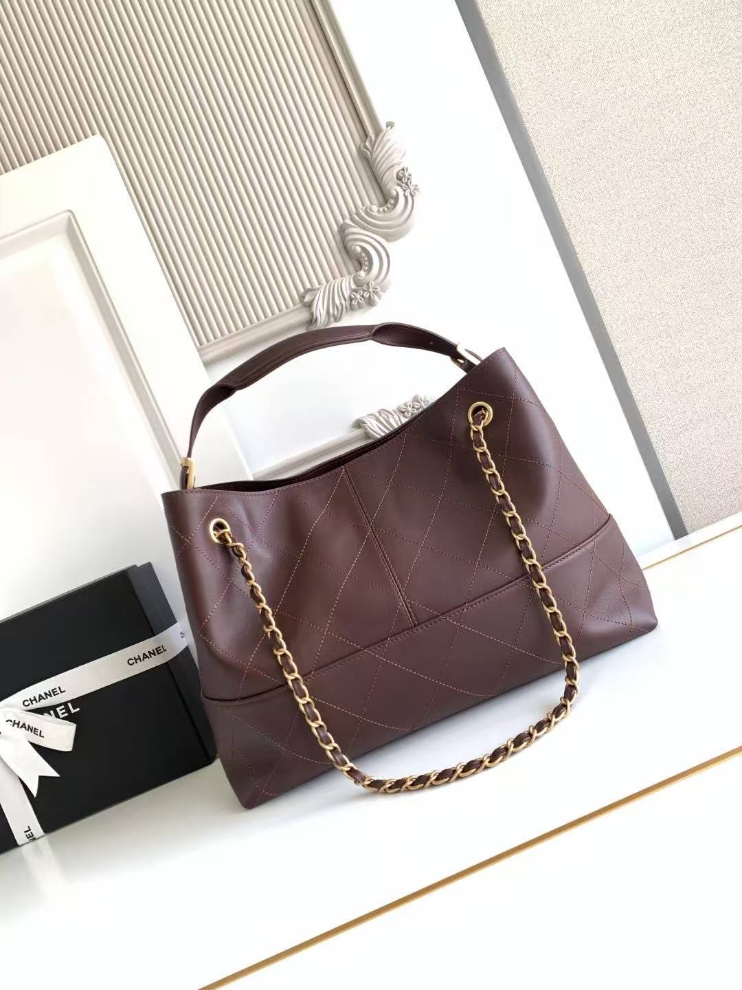 Chanel tote bag AS5634 dark brown version