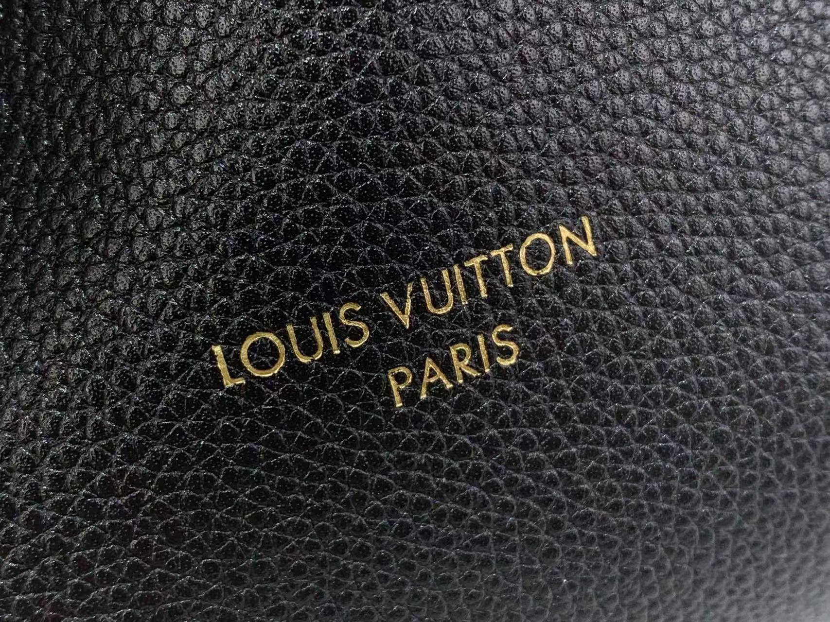 LV Multipass Grained Leather Multi-Wear Hobo Handbag