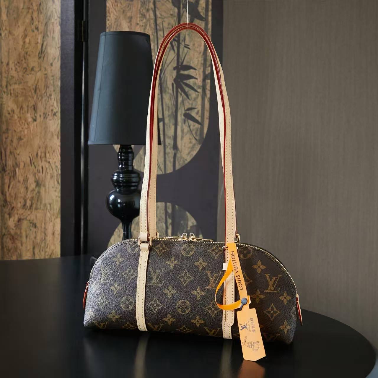 SQUIRE EAST WEST handbag