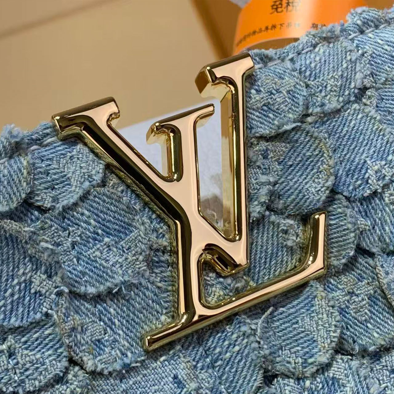 LV Capucines Mini Cowboy Fish Scale Pattern Handheld Crossbody Bag